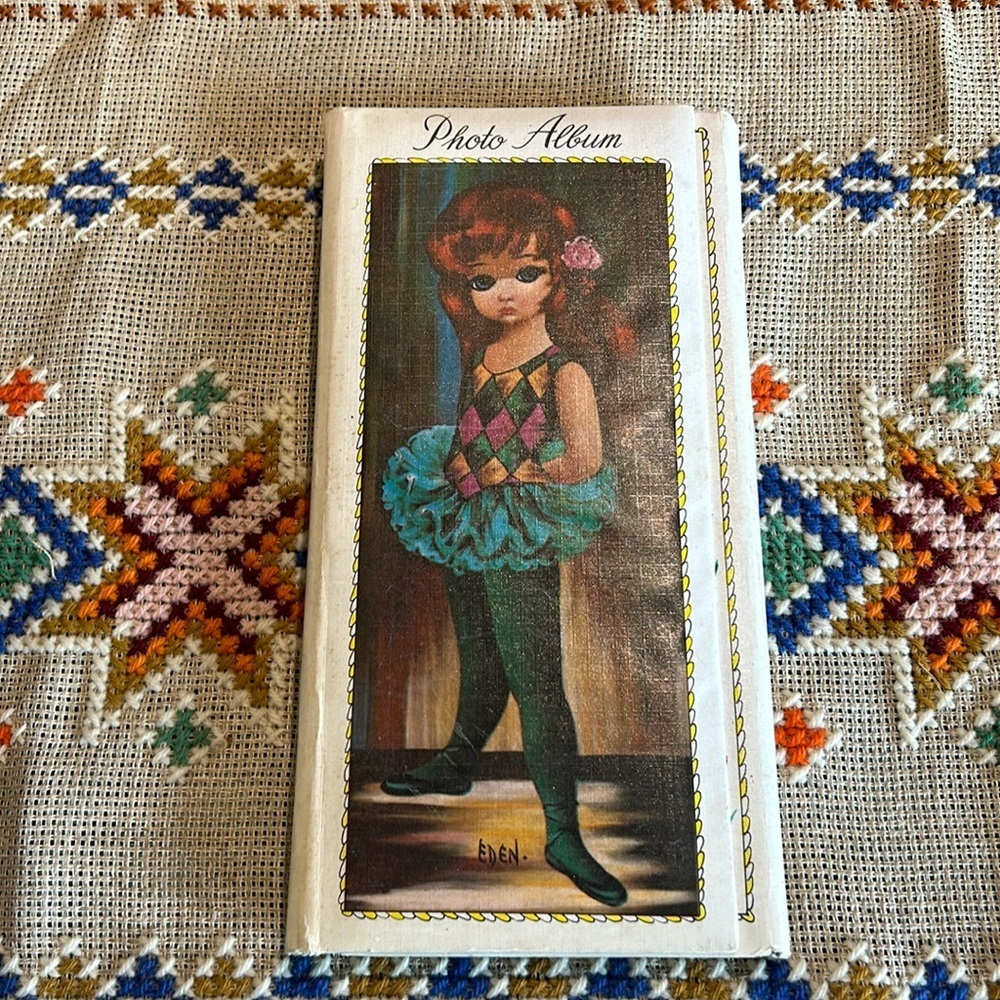 Lobeco Vintage 70's Photo Album Eden Big Eyed Ballerina Trifold MCM